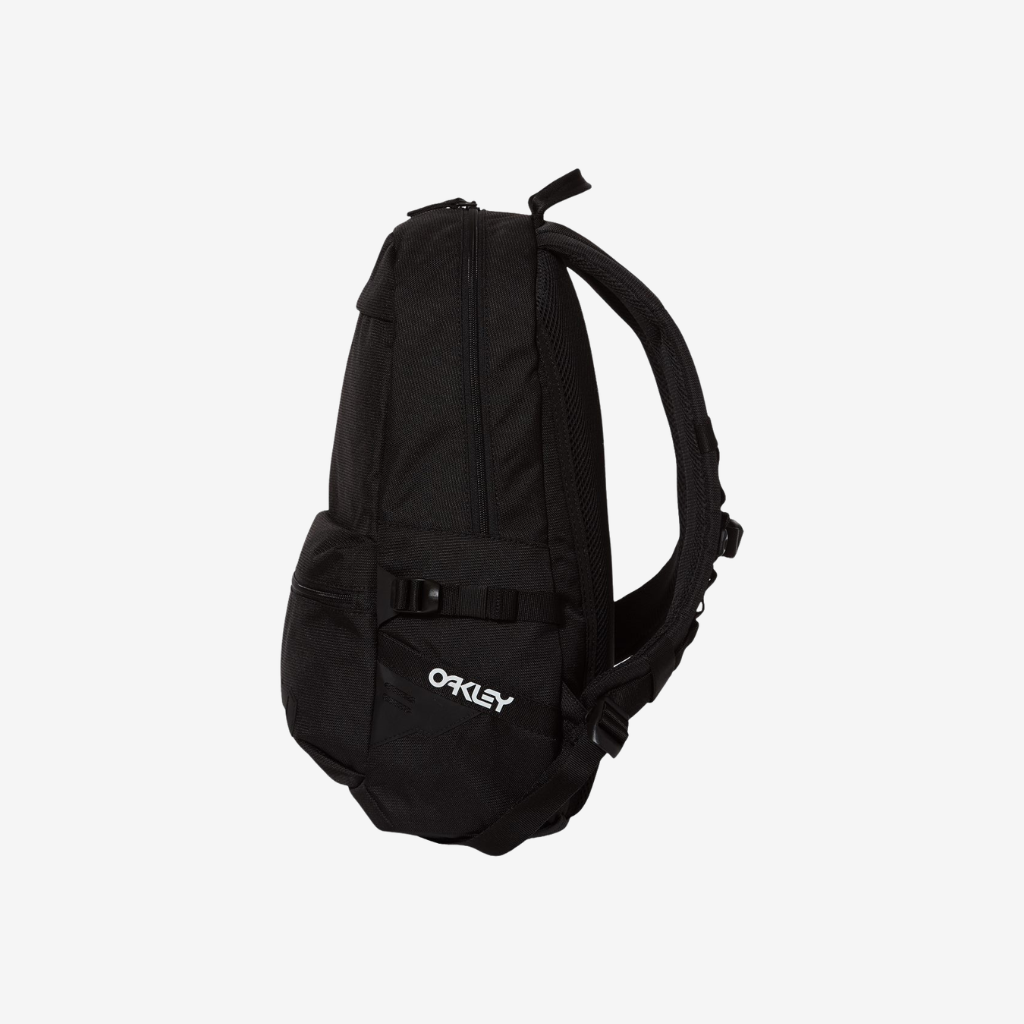 Side view of Oakley 20L Street Backpack in Blackout color showing compact design and everyday storage capacity